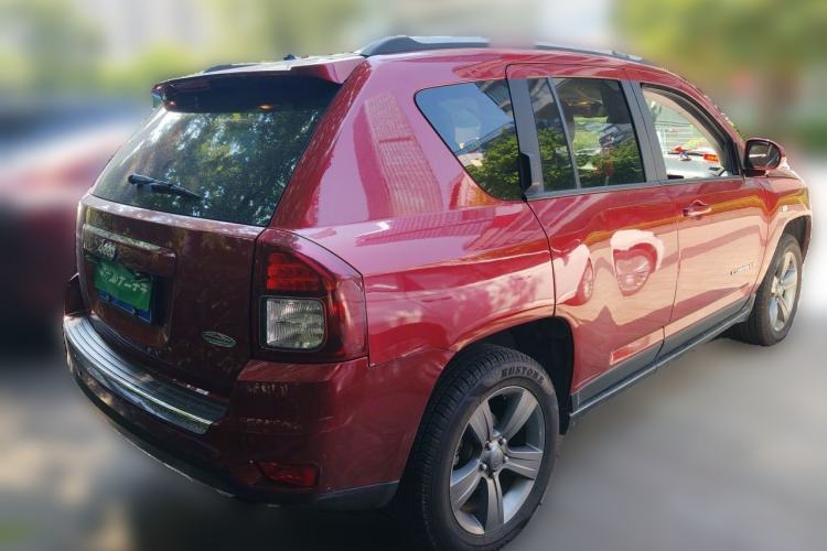 Used Jeep Compass 2014 Revised Version 2.4L Four-Wheel Drive Comfort Edition Rear Right 45 Deg