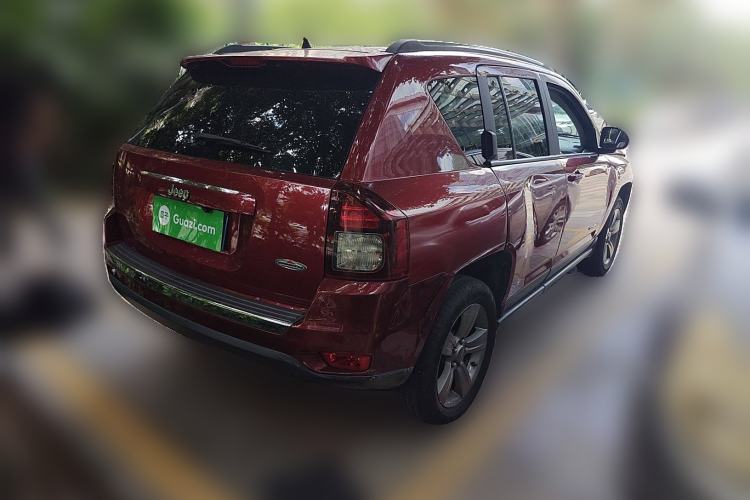 Used Jeep Compass 2014 Revised Version 2.4L Four-Wheel Drive Comfort Edition Rear Right 45 Deg