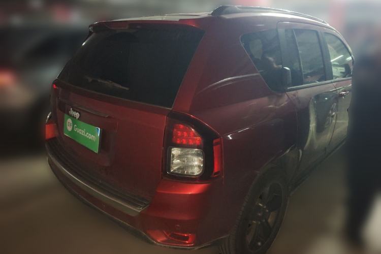 Used Jeep Compass 2014 Revised Version 2.4L Four-Wheel Drive Comfort Edition Rear Right 45 Deg
