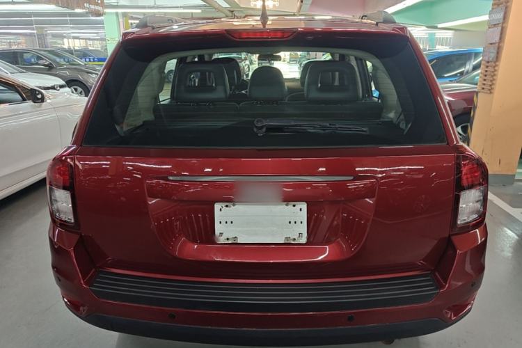 Used Jeep Compass 2014 Revised Version 2.0L Two-Wheel Drive Entry-Level Edition Rear