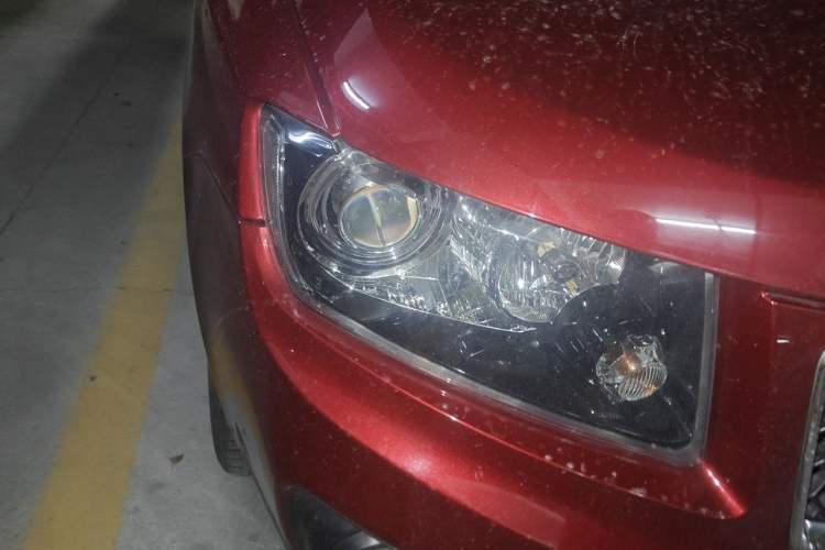 Used Jeep Compass 2014 2.0L two-wheel drive sport version Right Front Headlight