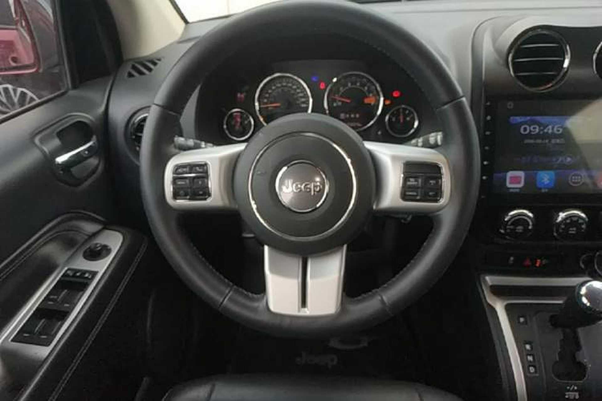 Used Jeep Compass 2014 Revised Version 2.4L Four-Wheel Drive Comfort Edition Steering Wheel