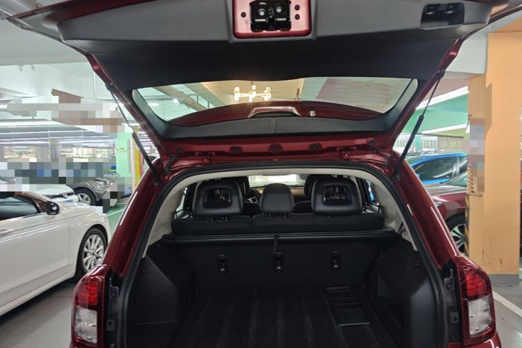 Used Jeep Compass 2014 Revised Version 2.0L Two-Wheel Drive Entry-Level Edition Trunk