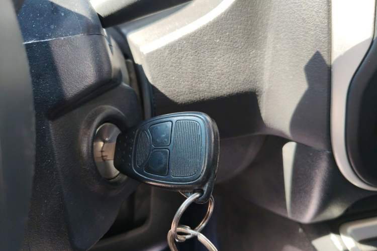 Used Jeep Compass 2014 Revised Version 2.4L Four-Wheel Drive Comfort Edition Vehicle Key