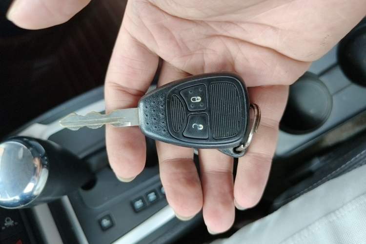Used Jeep Compass 2014 Revised Version 2.4L Four-Wheel Drive Comfort Edition Vehicle Key