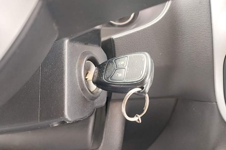 Used Jeep Compass 2014 Revised Version 2.0L Two-Wheel Drive Elite Edition Vehicle Key