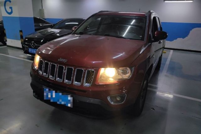 Used Jeep Compass 2014 2.4L four-wheel drive sport version
