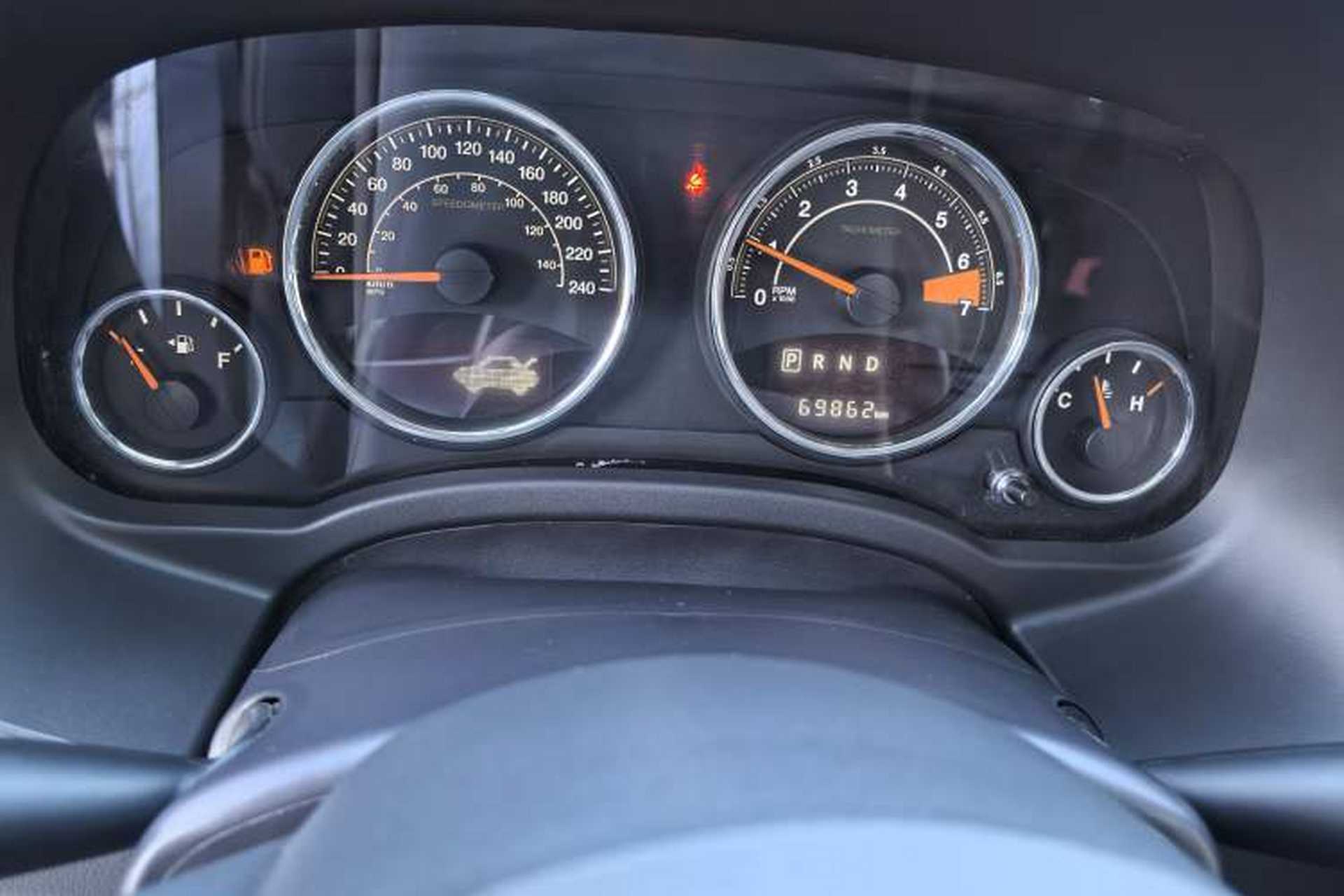 Used Jeep Compass 2014 Revised Version 2.4L Four-Wheel Drive Comfort Edition Odometer Close Up