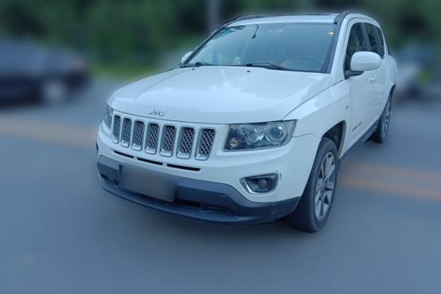 Used Jeep Compass 2014 2.4L four-wheel drive luxury navigation version