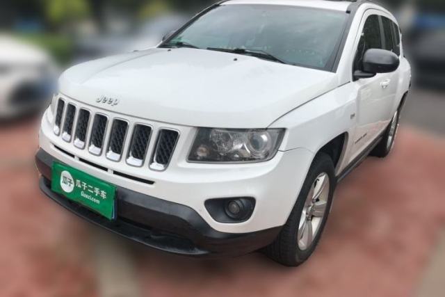 Used Jeep Compass 2014 2.0L two-wheel drive sport version