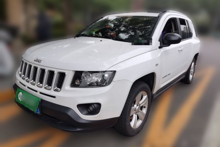 Used Jeep Compass 2014 2.0L two-wheel drive sport version Guazi used car, China used car export, Used car for sale, Used  cars, Cheapest cars for sale