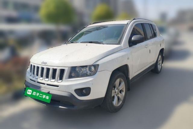 Used Jeep Compass 2014 2.0L two-wheel drive sport version
