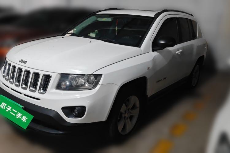 Used Jeep Compass 2014 Revised Version 2.0L Two-Wheel Drive Entry-Level Edition Guazi used car, China used car export, Used car for sale, Used cars, Cheapest cars for sale