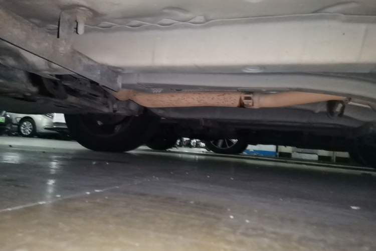 Used Jeep Compass 2014 2.0L two-wheel drive urban version Chassis Front Left