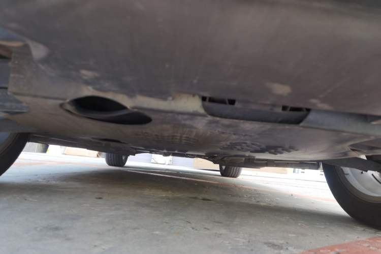 Used Jeep Compass 2014 2.4L four-wheel drive sport version Chassis Front