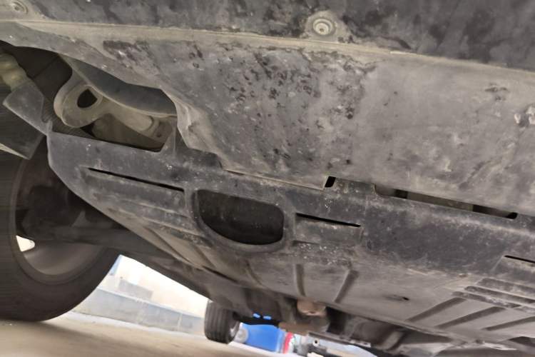 Used Jeep Compass 2014 2.0L two-wheel drive urban version Chassis Front