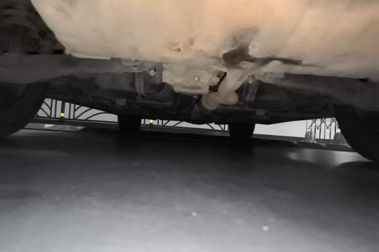 Used Jeep Compass 2014 Revised Version 2.4L Four-Wheel Drive Comfort Edition Chassis Rear