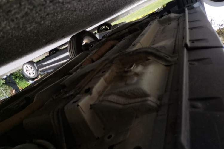 Used Jeep Compass 2014 2.0L two-wheel drive sport version Chassis Rear Left