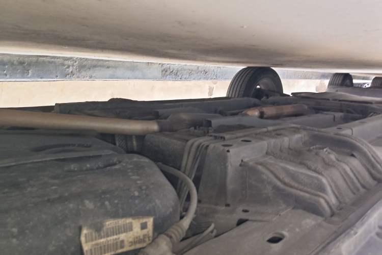 Used Jeep Compass 2014 2.0L two-wheel drive urban version Chassis Rear Left