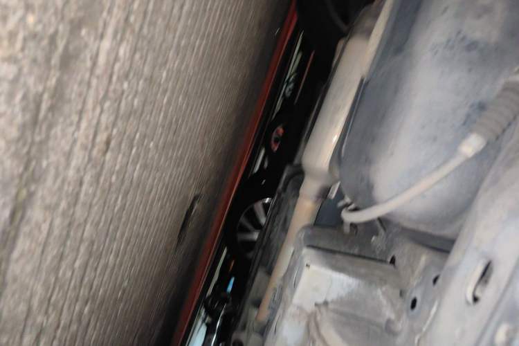 Used Jeep Compass 2014 2.4L Four-Wheel Drive Serpentine Collection Edition Chassis Rear Right