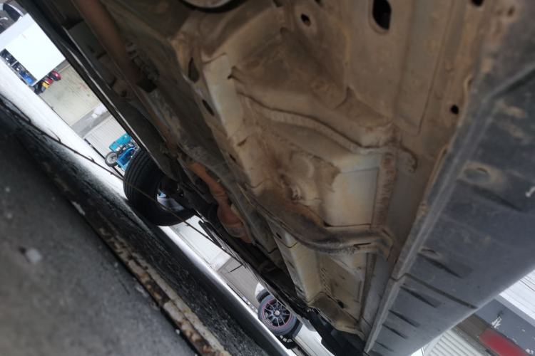 Used Jeep Compass 2014 2.4L four-wheel drive sport version Chassis Rear Right