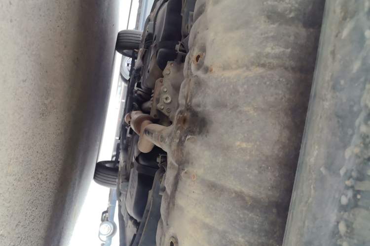Used Jeep Compass 2014 2.4L four-wheel drive sport version Chassis Rear