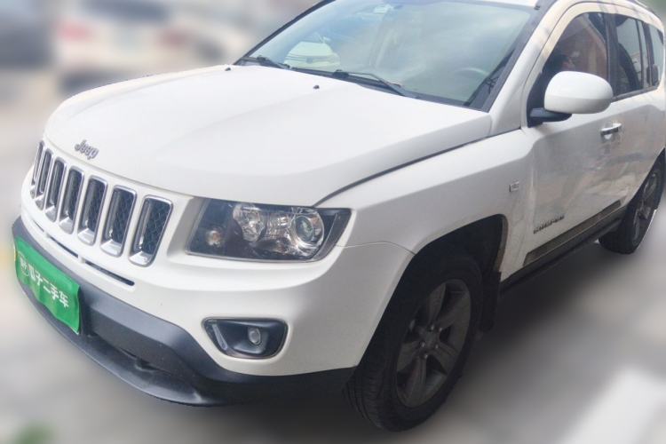 Used Jeep Compass 2014 Revised Version 2.4L Four-Wheel Drive Comfort Edition Guazi used car, China used car export, Used car for sale, Used  cars, Cheapest cars for sale