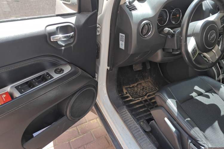 Used Jeep Compass 2014 Revised Version 2.4L Four-Wheel Drive Comfort Edition Driver Seat