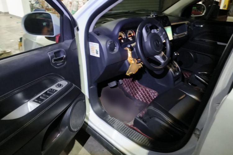 Used Jeep Compass 2014 Revised Version 2.4L Four-Wheel Drive Comfort Edition Driver Seat