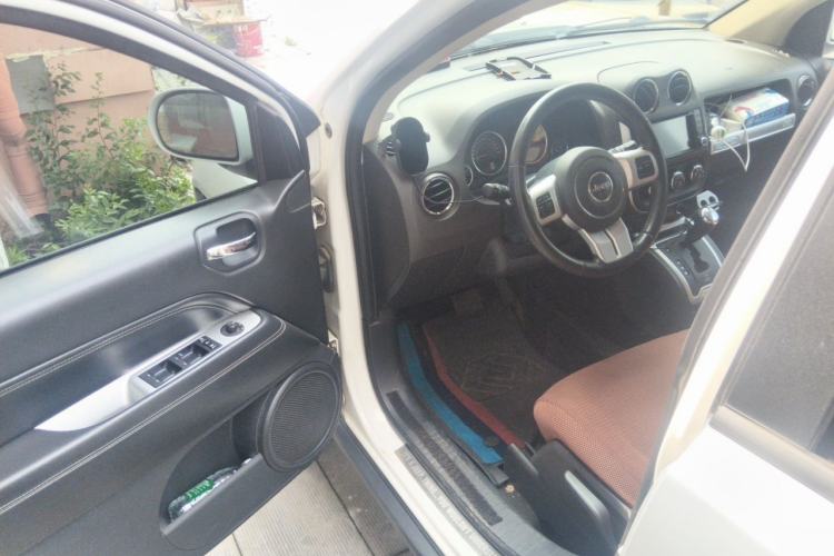 Used Jeep Compass 2014 Revised Version 2.4L Four-Wheel Drive Comfort Edition Driver Seat
