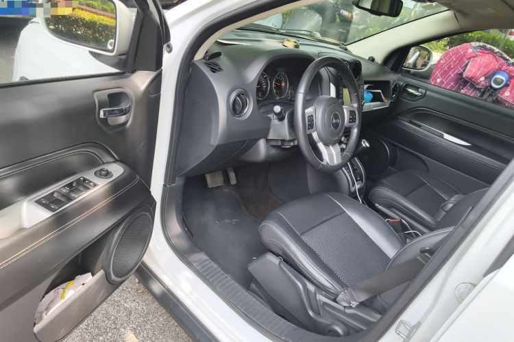 Used Jeep Compass 2014 Revised Version 2.4L Four-Wheel Drive Comfort Edition Driver Seat
