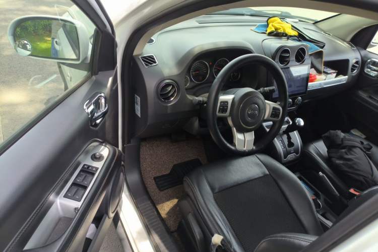 Used Jeep Compass 2014 Revised Version 2.4L Four-Wheel Drive Comfort Edition Driver Seat