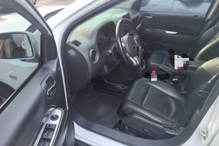 Used Jeep Compass 2014 2.4L four-wheel drive luxury version Driver Seat