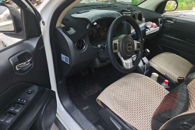 Used Jeep Compass 2014 Revised Version 2.0L Two-Wheel Drive Entry-Level Edition Driver Seat