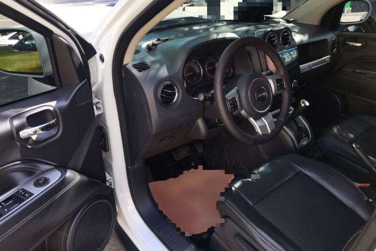 Used Jeep Compass 2014 Revised Version 2.4L Four-Wheel Drive Comfort Edition Driver Seat