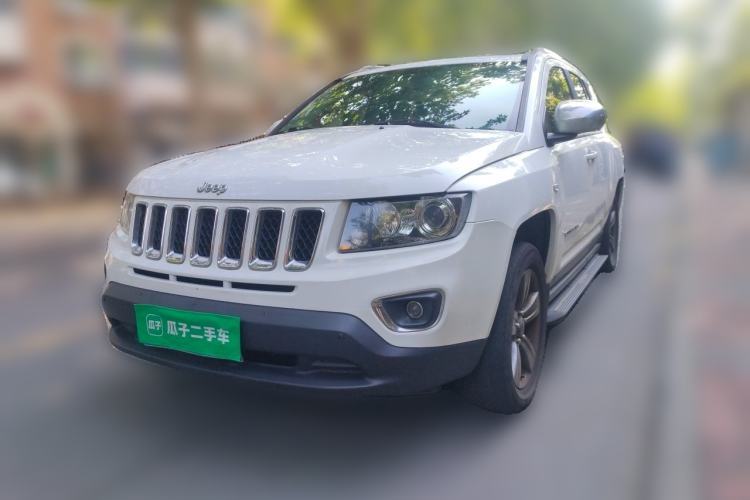 Jeep Compass 2014 Revised Version 2.4L Four-Wheel Drive Comfort Edition مستعملة Guazi used car, China used car export, Used car for sale, Used  cars, Cheapest cars for sale
