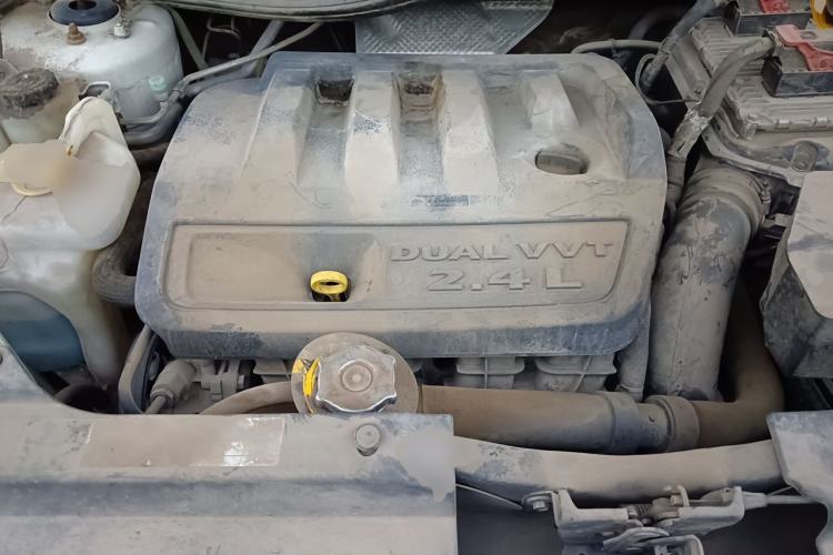 Used Jeep Compass 2014 2.4L four-wheel drive luxury navigation version Engine Bay