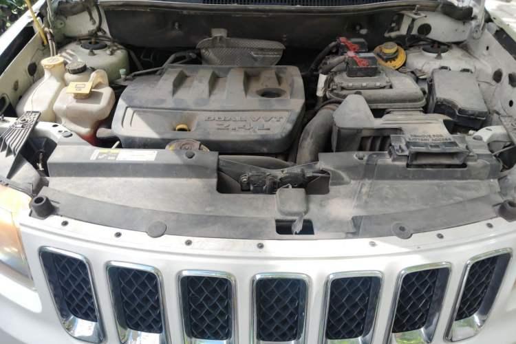 Used Jeep Compass  Engine Bay
