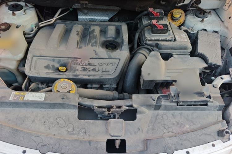 Used Jeep Compass 2014 Revised Version 2.4L Four-Wheel Drive Comfort Edition Engine Bay