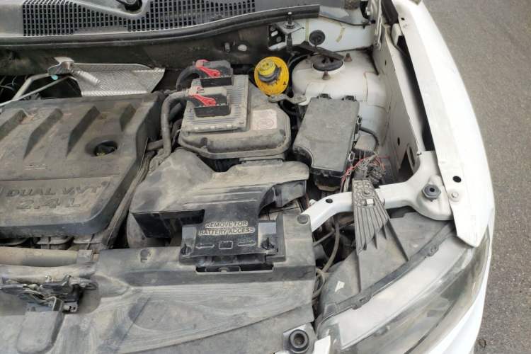 Used Jeep Compass 2014 Revised Version 2.4L Four-Wheel Drive Comfort Edition Engine Bay Left