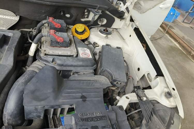 Used Jeep Compass 2014 Revised Version 2.4L Four-Wheel Drive Comfort Edition Engine Bay Left