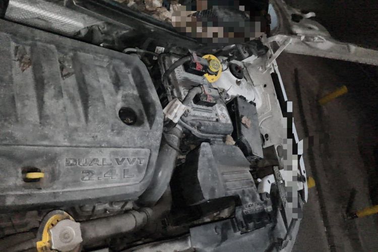 Used Jeep Compass 2014 Revised Version 2.4L Four-Wheel Drive Comfort Edition Engine Bay Left