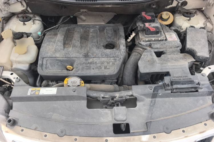 Used Jeep Compass 2014 Revised Version 2.4L Four-Wheel Drive Comfort Edition Engine Bay
