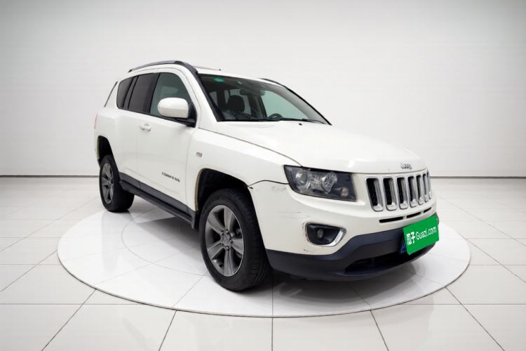Used Jeep Compass 2014 Revised Version 2.4L Four-Wheel Drive Comfort Edition Exterior 2
