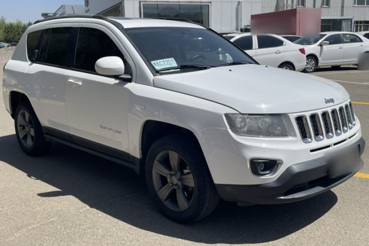Used Jeep Compass 2014 Revised Version 2.4L Four-Wheel Drive Comfort Edition Exterior 2