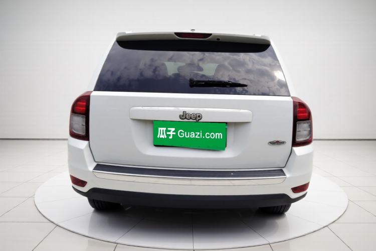 Used Jeep Compass 2014 Revised Version 2.4L Four-Wheel Drive Comfort Edition Exterior 4