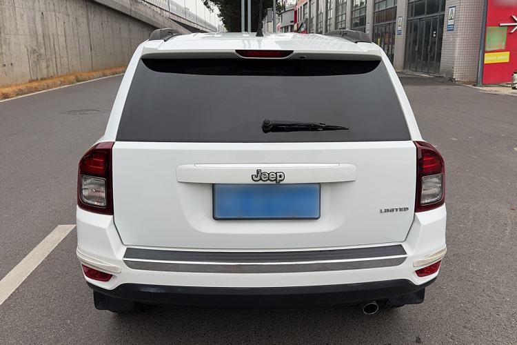 Used Jeep Compass 2014 Revised Version 2.0L Two-Wheel Drive Elite Edition Exterior 4