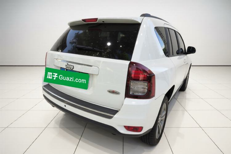 Used Jeep Compass 2014 Revised Version 2.4L Four-Wheel Drive Comfort Edition Exterior 5