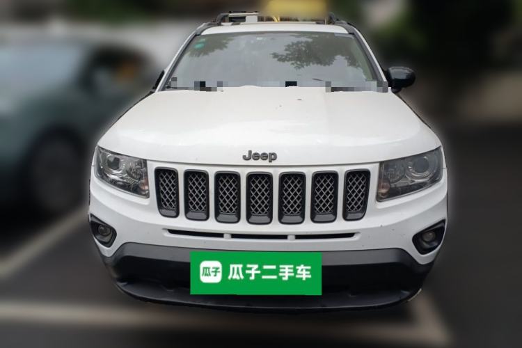 Used Jeep Compass 2014 2.4L Four-Wheel Drive Serpentine Collection Edition Front