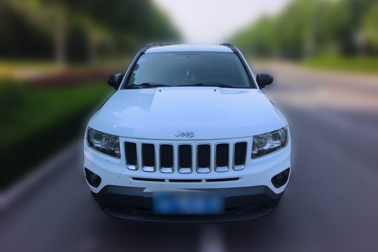 Used Jeep Compass 2014 2.0L two-wheel drive urban version Front